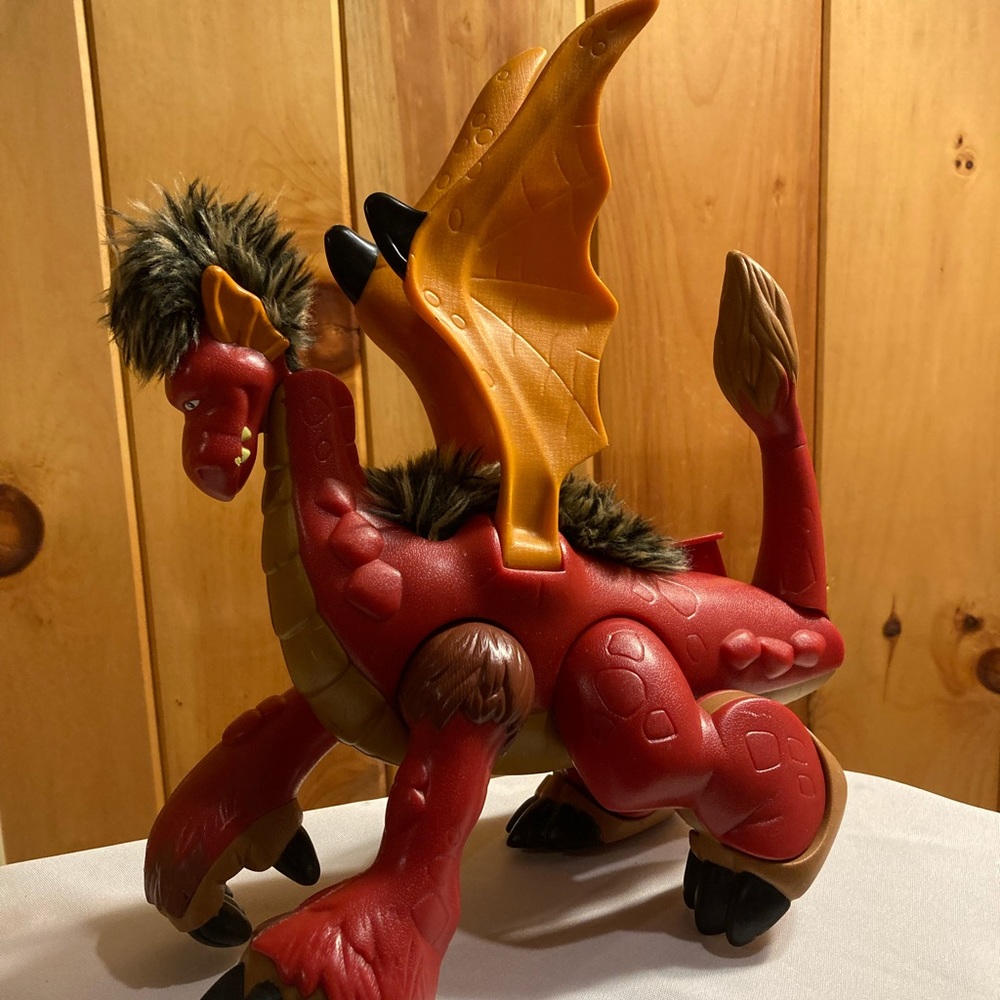 Fisher price imaginext dragon with wings that move